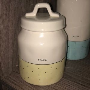 Rae Dunn ‘Snack’ jar 🍪